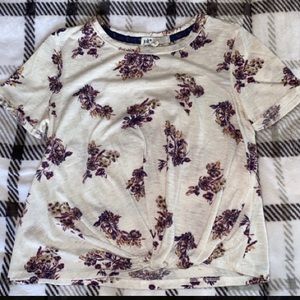 Size small mid length shirt.